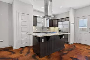 2204 E 13th St, Austin, TX 78702 - Photo 9