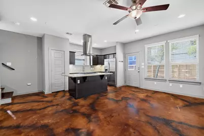 2204 E 13th Street #B, Austin, TX 78702 - Photo 9