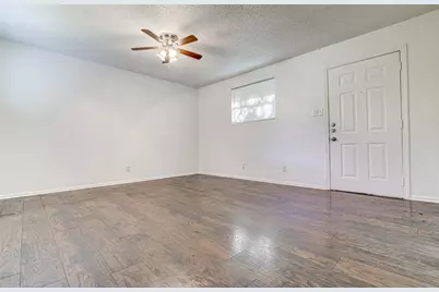 2910 E 12th Street, Austin, TX 78702 - Photo 7