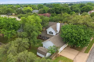 400 Split Oak Dr, Pflugerville, TX 78660 - Photo 21