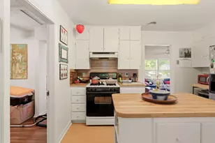 309 Brentwood St, Austin, TX 78752 - Photo 11