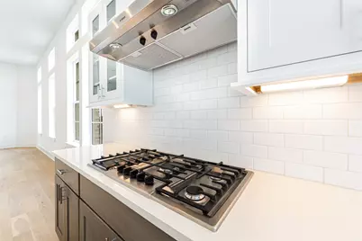 1201 Shore District Drive, Austin, TX 78741 - Photo 13