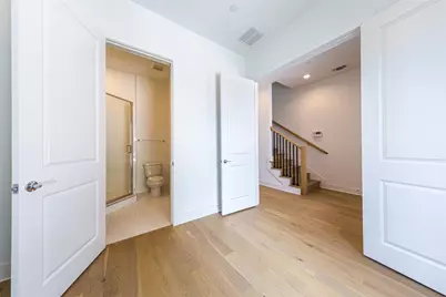 1201 Shore District Drive, Austin, TX 78741 - Photo 5