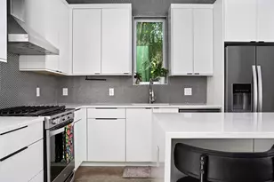 2605 S 2nd St, Austin, TX 78704 - Photo 7