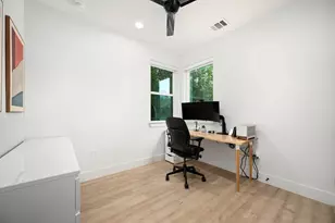 2605 S 2nd St, Austin, TX 78704 - Photo 27
