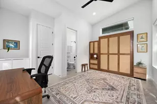 2605 S 2nd St, Austin, TX 78704 - Photo 31
