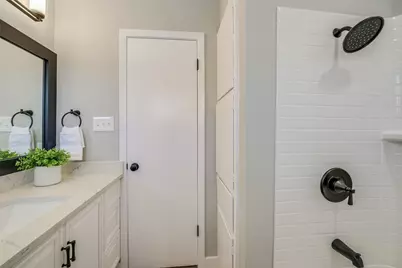 6430 Bridgewater Drive, Austin, TX 78723 - Photo 17