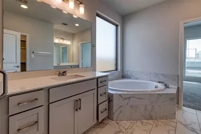 125 Rangel Drive, Liberty Hill, TX 78642 - Photo 19