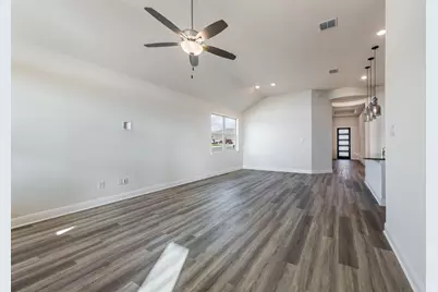 320 Coral Gate Trail, Kyle, TX 78640 - Photo 5