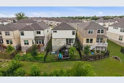 1531 N Red Bud Lane #15, Round Rock, TX 78665 - Photo 31