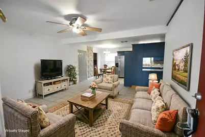 608 Wilkes Street, Smithville, TX 78957 - Photo 3