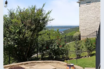 416 Maialina Cove, Lakeway, TX 78738 - Photo 5