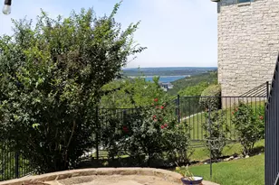 416 Maialina Cove, Lakeway, TX 78738 - Photo 5
