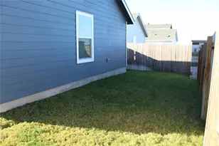 205 Marty Allen Loop, Jarrell, TX 76537 - Photo 21