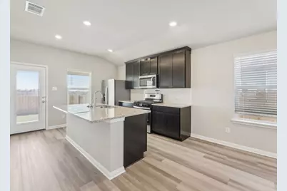 121 Holmby Drive, Hutto, TX 78634 - Photo 9