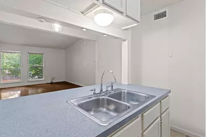 2708 S 1st Street #205, Austin, TX 78704 - Photo 15