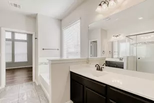 401 Pecan Bayou Ct, Leander, TX 78641 - Photo 19