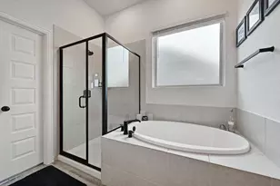 13004 Bloomington Dr, Austin, TX 78748 - Photo 17