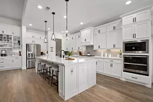 1105 Joe Carson Dr, Leander, TX 78641 - Photo 9