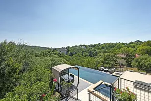 405 Barrett Ln, Austin, TX 78733 - Photo 11