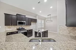 2220 Lookout Range Dr, Leander, TX 78641 - Photo 13