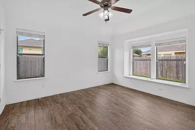 15111 Parrish Lane, Austin, TX 78725 - Photo 19