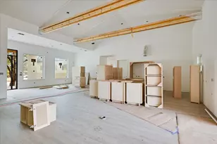 410 Shady Tree Dr, Georgetown, TX 78633 - Photo 3