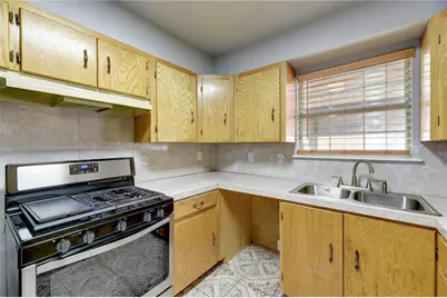 6402 Santos Street, Austin, TX 78741 - Photo 9