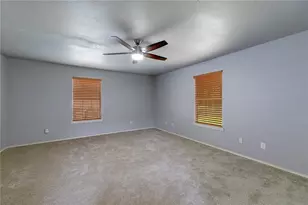 6402 Santos St, Austin, TX 78741 - Photo 13