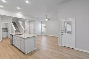 992 Staglin St, Buda, TX 78610 - Photo 11