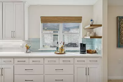 119 Robin Road, Marble Falls, TX 78654 - Photo 17