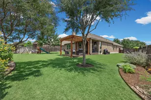 1012 Discovery Well Dr, Liberty Hill, TX 78642 - Photo 27