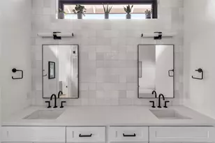 6704 Hardy Dr, Austin, TX 78757 - Photo 23