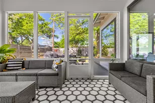 6704 Hardy Dr, Austin, TX 78757 - Photo 17