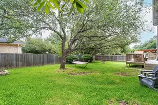 6630 Hillside Terrace Dr, Austin, TX 78749 - Photo 23