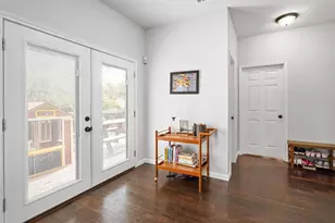 6630 Hillside Terrace Dr, Austin, TX 78749 - Photo 7