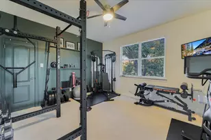 10129 Planters Woods Dr, Austin, TX 78730 - Photo 27