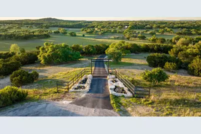 110 Clear Pond Court, Spring Branch, TX 78070 - Photo 11