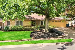 1405 Briarcliff Blvd, Austin, TX 78723 - Photo 1