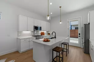 911 Calle Limon, Austin, TX 78702 - Photo 7