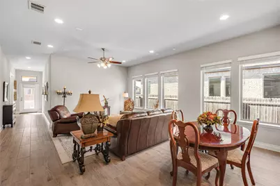 220 Freeman Loop, Liberty Hill, TX 78642 - Photo 3