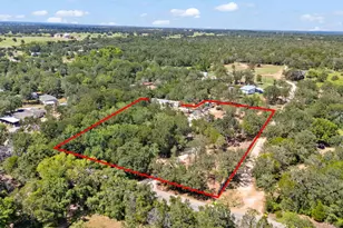 215 Sayers Dr, Bastrop, TX 78602 - Photo 23