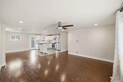 5510 Manor Road #A, Austin, TX 78723 - Photo 9
