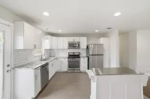 5510 Manor Rd, Austin, TX 78723 - Photo 11