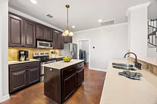 615 Cat Hollow Club Dr, Briarcliff, TX 78669 - Photo 21