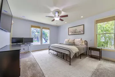 220 Clubhouse Drive, Lakeway, TX 78734 - Photo 15