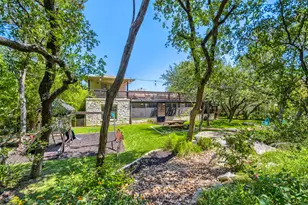 220 Clubhouse Dr, Lakeway, TX 78734 - Photo 33
