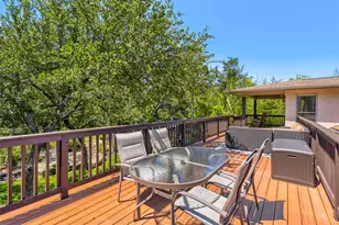 220 Clubhouse Dr, Lakeway, TX 78734 - Photo 29