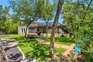 220 Clubhouse Dr, Lakeway, TX 78734 - Photo 35