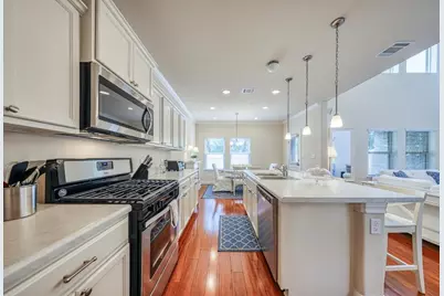 2304 S Lakeline Boulevard #393, Cedar Park, TX 78613 - Photo 7